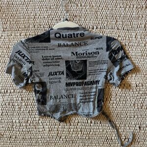 Maxin Xin Gray Newspaper Graphic Print Crop Top Tee - M